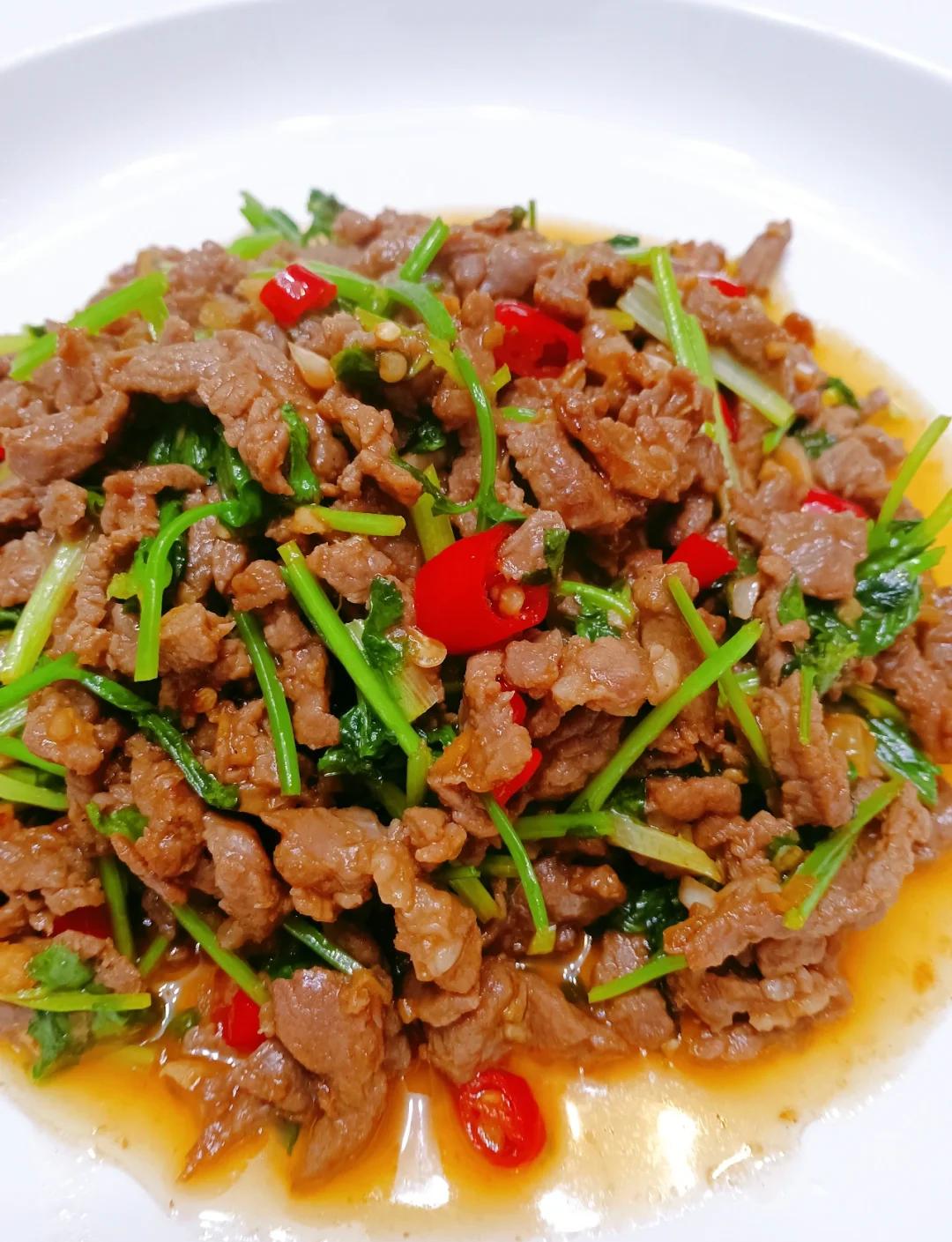 小炒牛肉